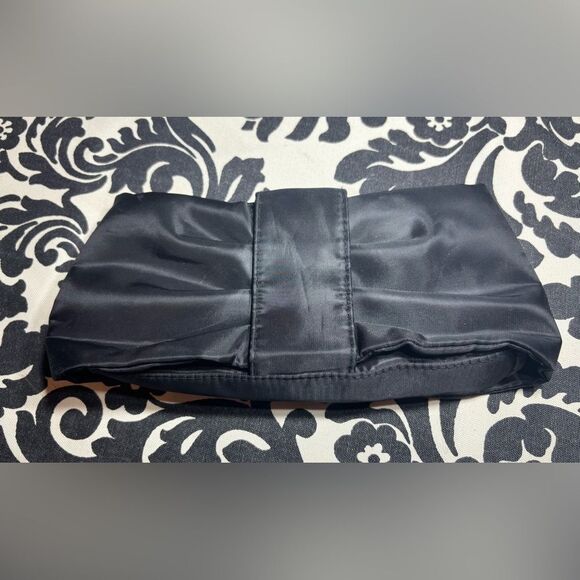 Little Black Clutch Bath & Bodyworks Limited Edition Purse Wrist Strap EPC - Picture 1 of 7